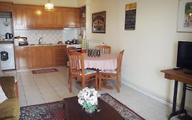 Sunny Apartment Near The Center